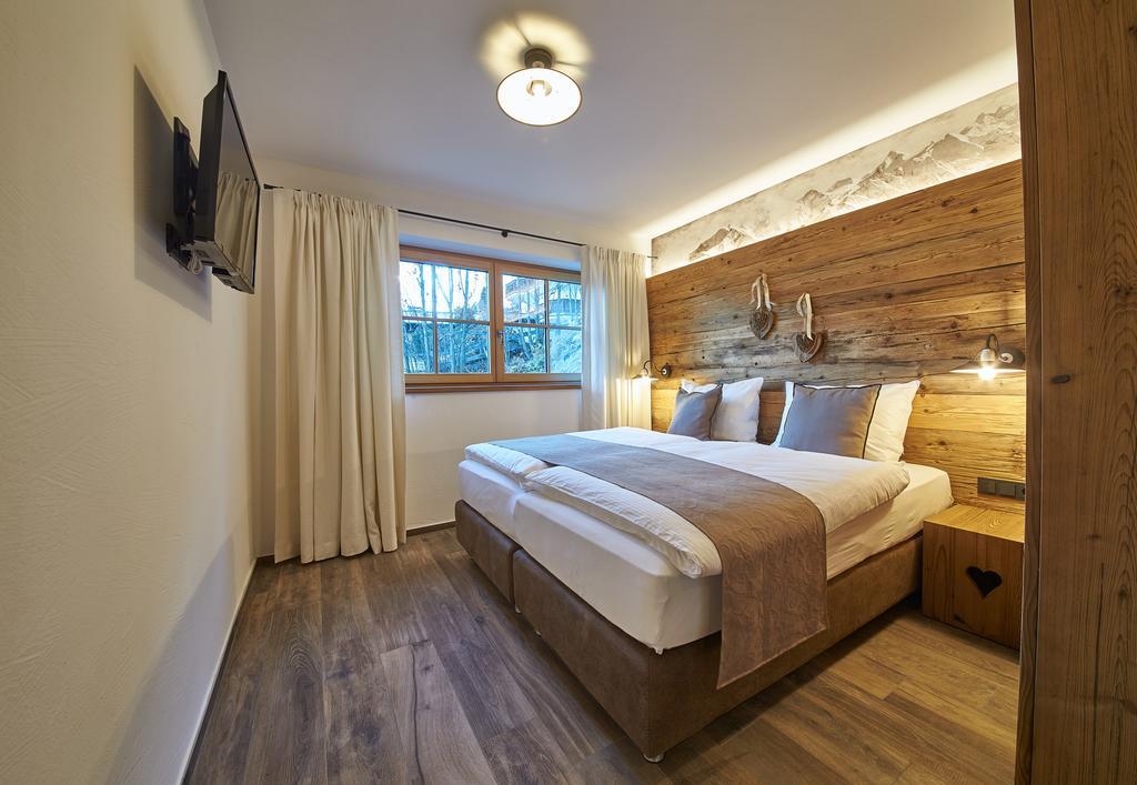 Panorama Chalets Saalbach-Hinterglemm Room photo